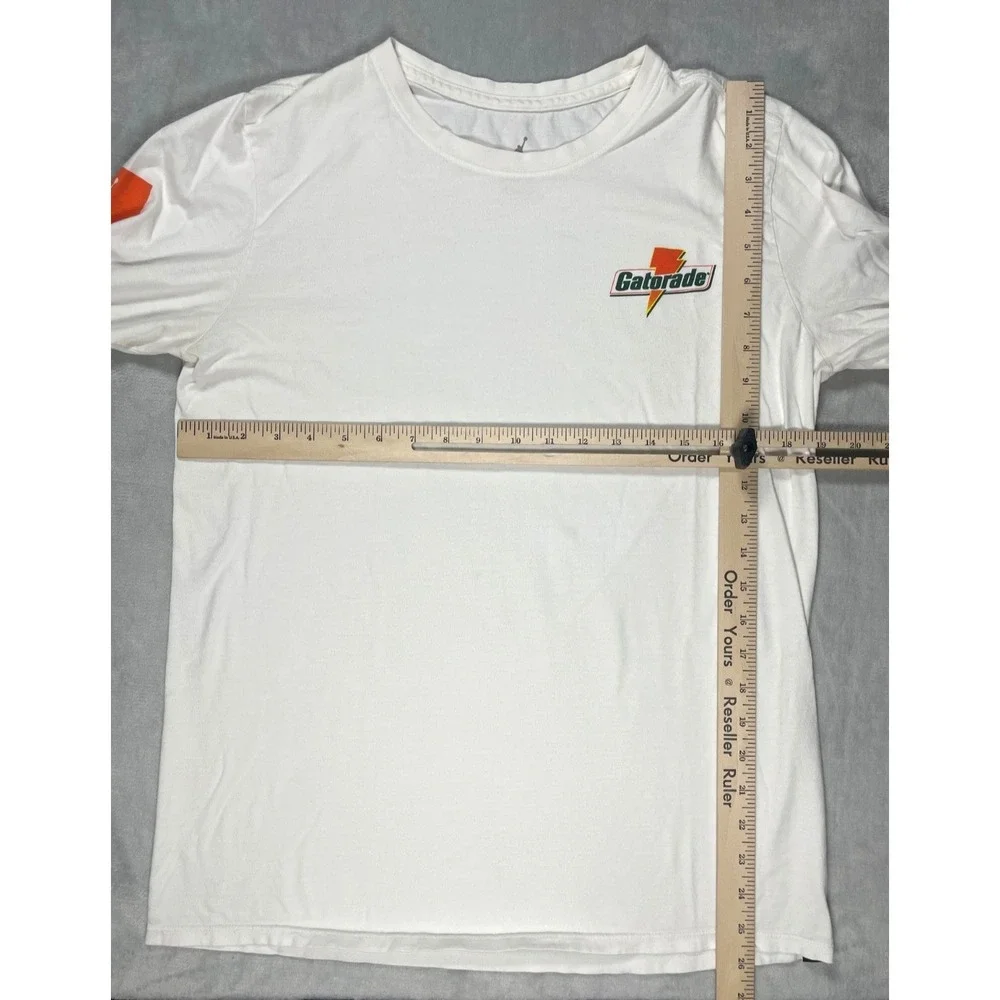 Nike Air Jordan Gatorade Long Sleeve Shirt Men M White Graphic Be Like Mike